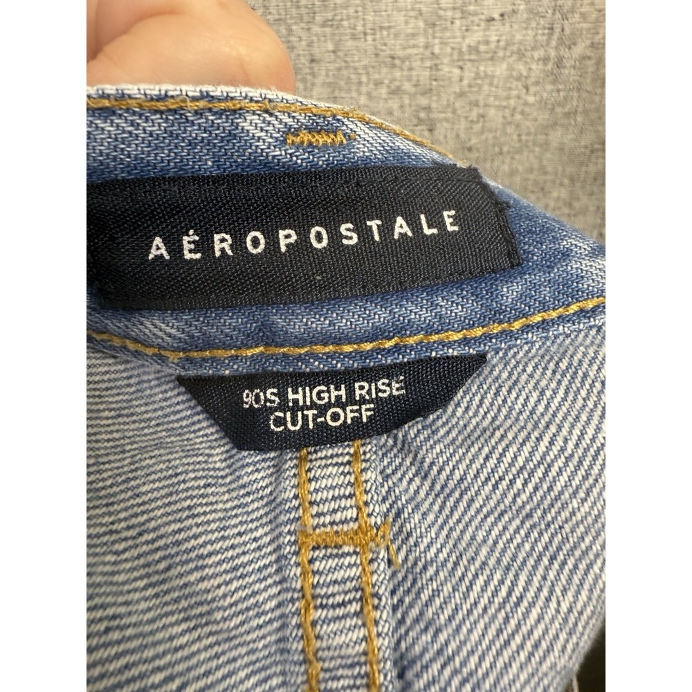 Women 2020 Aeropostale 90's High Rise Cut Off Light Jean Shorts Distressed Sz 8 - Picture 5 of 5